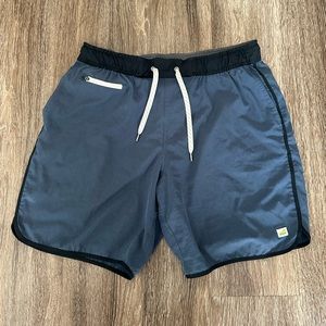 Vuori Banks Shorts Linerless 7.5” Men’s Large Azure Blue